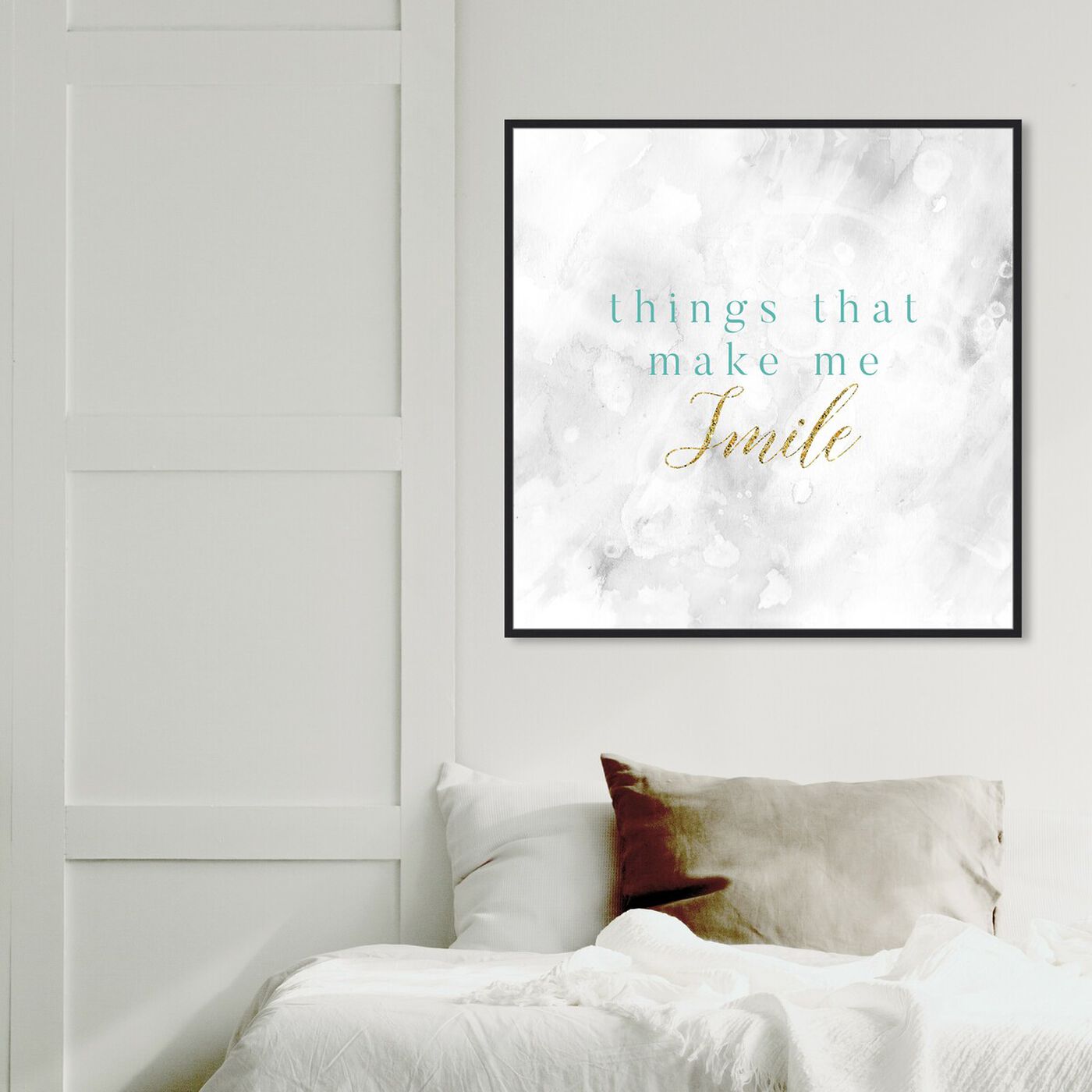 Hanging view of Things That Make Me Smile featuring typography and quotes and inspirational quotes and sayings art.