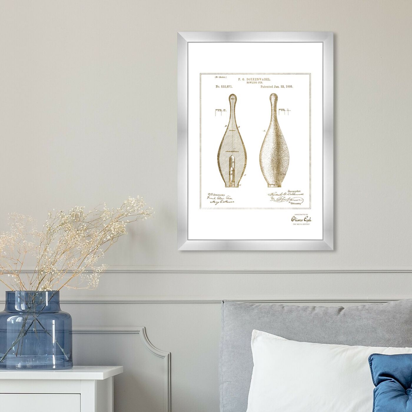Hanging view of Bowling Pin 1895 Gold featuring entertainment and hobbies and bowling art.