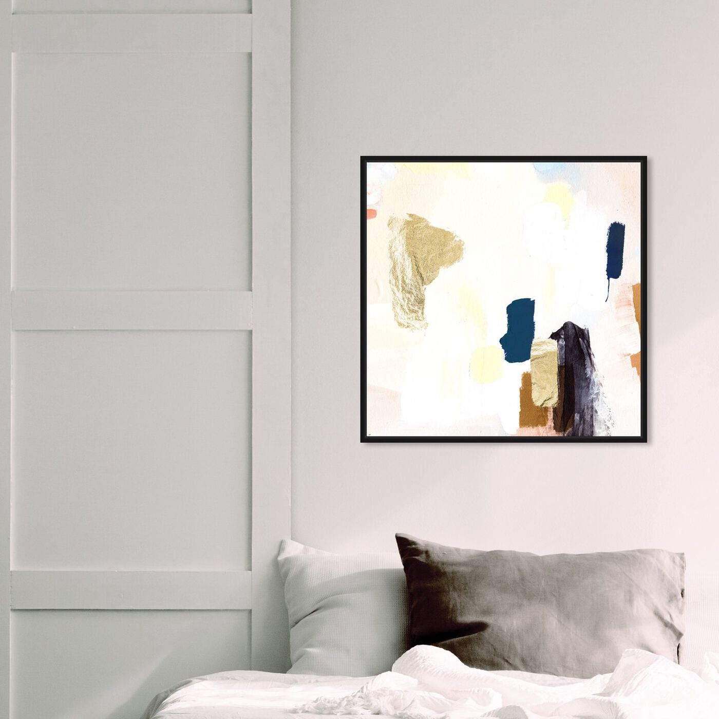 Hanging view of Azul featuring abstract and paint art.