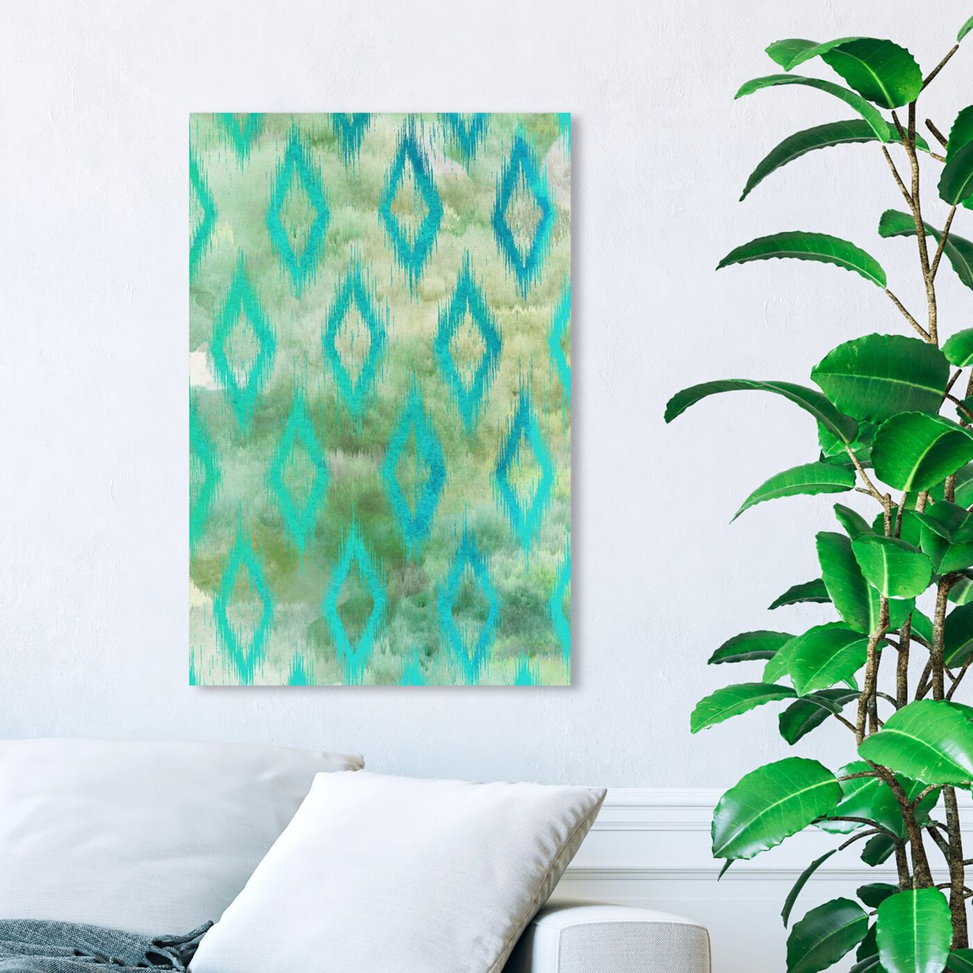 Hanging view of Pondycherry featuring abstract and patterns art.